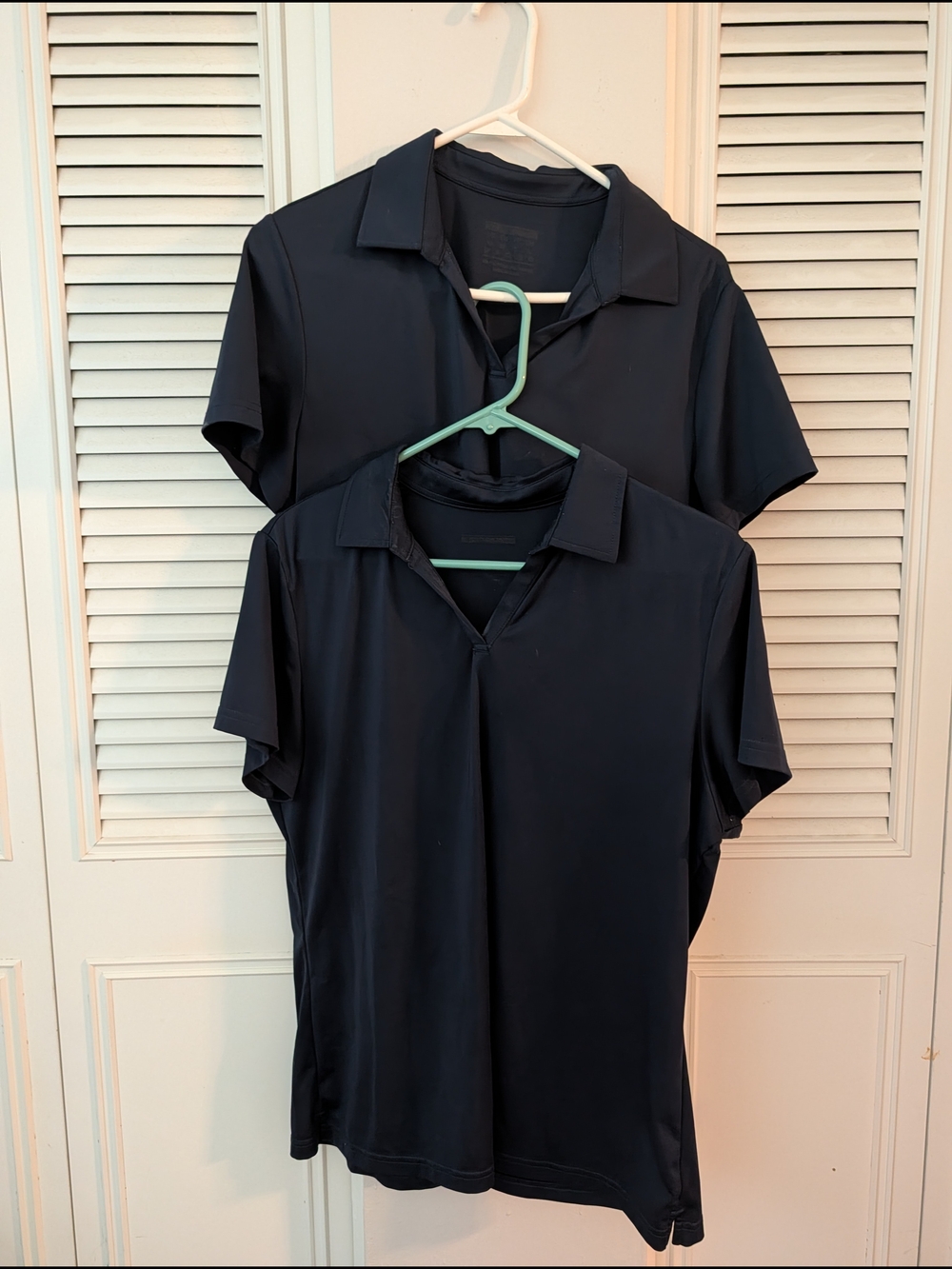 2 Women's Classic Polo-Style Short Sleeve Golf Shirt - Navy
